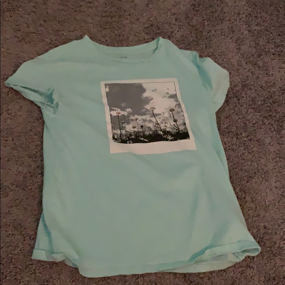 Sunflower graphic tee